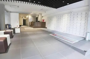 Lightning Hotel - Image 4