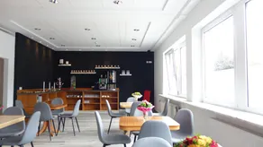 mados Hotel CITY NORD - Image 4