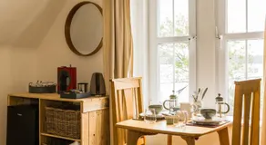 The Old School House Bed & Breakfast - Image 3