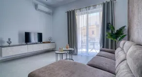 St Julian's Cataleya Luxury Apartments - Image 2