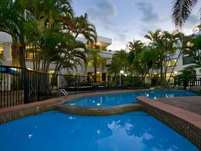 Headland Gardens Holiday Apartments - Image 5