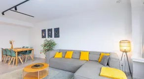 Ostend Center Luxury Top Floor Apartment with Free Parking - Image 5