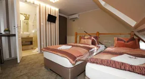 Tinódi Fogadó - Image 2