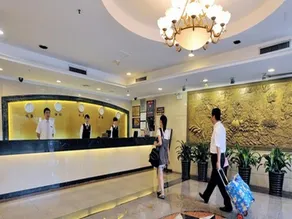 The Overseas Chinese Building Hotel - Image 2