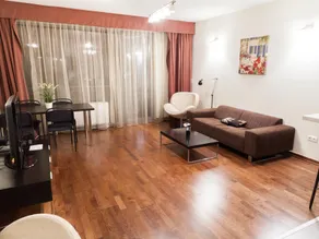 City Gardens Apartment - Image 2