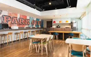 Park City Inn & Hostel - Image 3