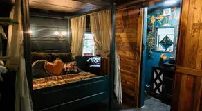 The Velvet Hideaway - Image 2
