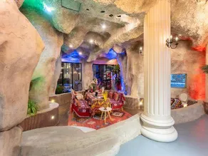 Bridal chamber - Image 4