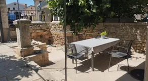 House Palac - Image 5