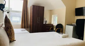 Albert Guest House - Image 3