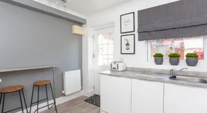 Knavesmire Mews 3 bedrooms-Free parking - Image 2