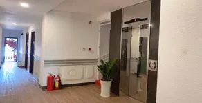 Airport House - Image 4
