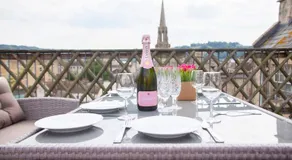 Stadtblick-Apartment-Eigenes Badezimmer-BSM - Image 3