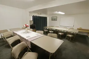 Americas Best Value Inn - Image 4