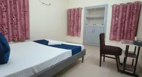 Niyati's Nest near Airport - Image 4