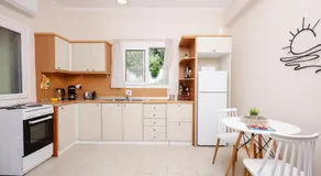 Iris Apartments - Image 4