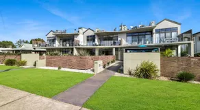 Our Beach House at Husky - Relax in Style - Image 5