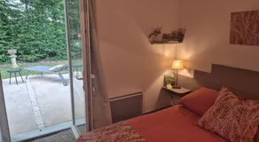 A La Maison - Image 4