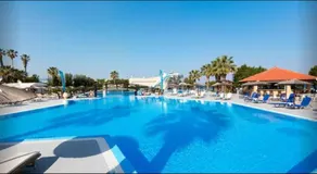 Doreta Beach - Image 5