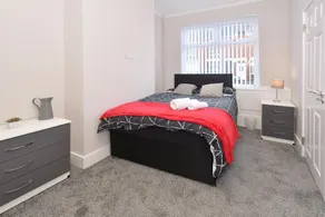 Townhouse @ Neville Street Stoke - Image 5