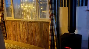Bridie -rose lodge, with wood fuel hot tub -mini safari -on your doorstep - Image 2
