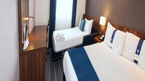 Holiday Inn Express Liverpool Hoylake - Image 2