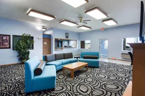 Days Inn Mccook - Image 4