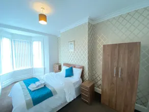 Warwick Street Professional Lets - Image 5