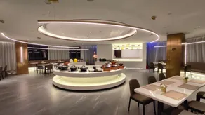 Home Inn Plus Jingdezhen North Railway Station - Image 3