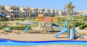 Cozy sunny ground chalet with terrace-Ras Sudr - Image 5