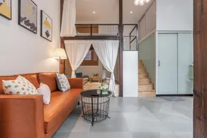 Shanghai Hills&XING 593 Homestay Mid Huaihai Rd - Image 2