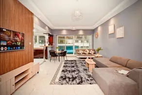 Luxury Retreat Your High Floor Heaven in Marina - Image 4