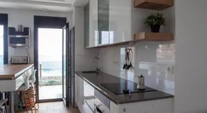 Great Views First Line Teleworkers and Families Unforgetable Apartment - Image 5