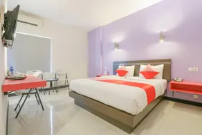 Fortune Hotel - Image 2