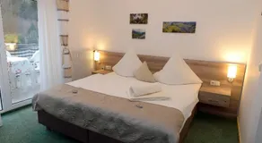 Wein und Gästehaus Scheid - Image 2