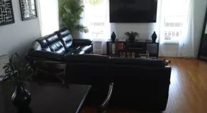 Family Friendly JUST LIKE HOME - Image 3
