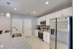 Palm Breeze Lux Stay - Port St. Lucie - Image 4
