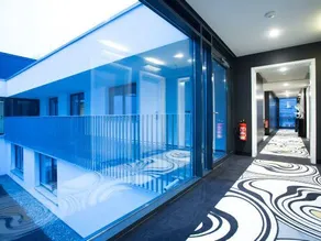 Digital Hotel Kronjuwel by BRIGHT Waldkirch - Self Check-In I NIRO - Image 5