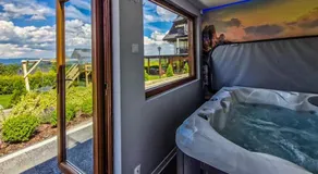 Domki Górskie Janosik, Kwicoł i Pyzdra Jacuzzi, Sauna - Image 2