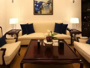 Wuxi Rsun The Lakefart Hotel - Image 4
