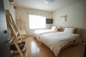 Santari - Image 2