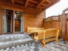 VIntage Chalet with Sauna and Jacuzzi in Kaprun - Image 5