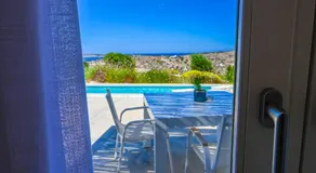 Schinoza Luxury Suites - Image 5