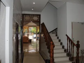 Lanhaiwan Business Hotel - Image 3