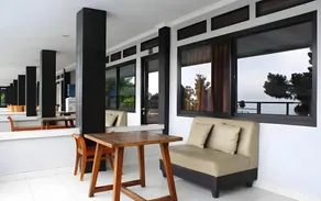 Hotel Tjokro - Image 2