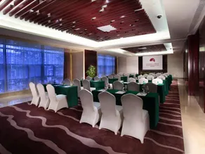 White Swan Hotel ChangSha - Image 3