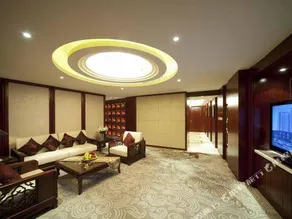 Yixing Grand Hotel - Image 4