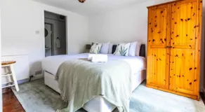 Rowantree Cottage - Image 2