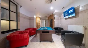 Party ClubHouse with Bar, Panoramic Pool & Sauna - Image 5