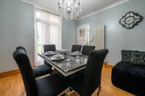 The Royal Worcester - 5 Bedrooms, Upto 10 Guests, - Image 5